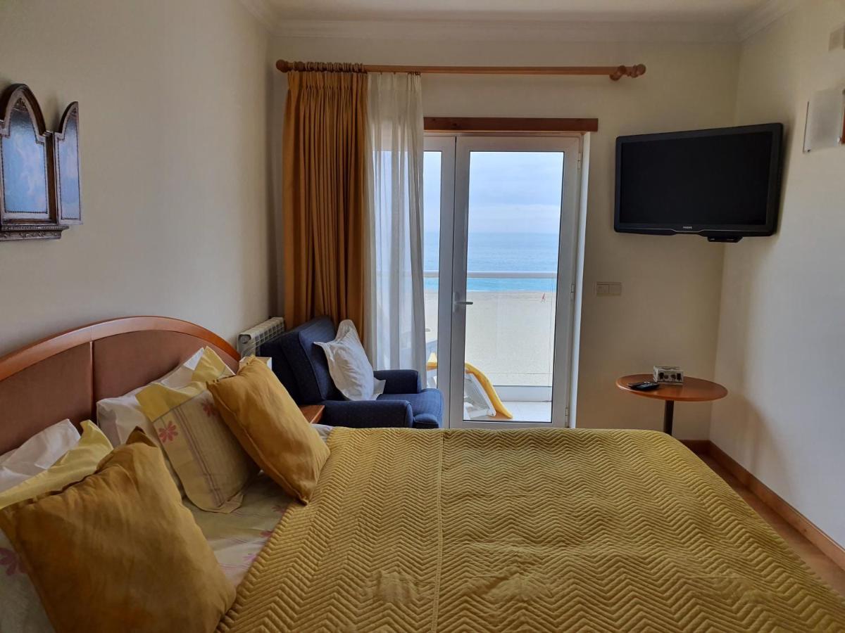 Nazare Apartamento Em Frente Ao Mar Exterior photo